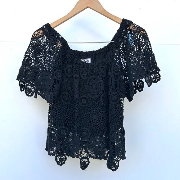 Vintage Y2K Nightcap Carmen Black Crochet Off The Shoulder Top Size Small - Picture 2 of 9